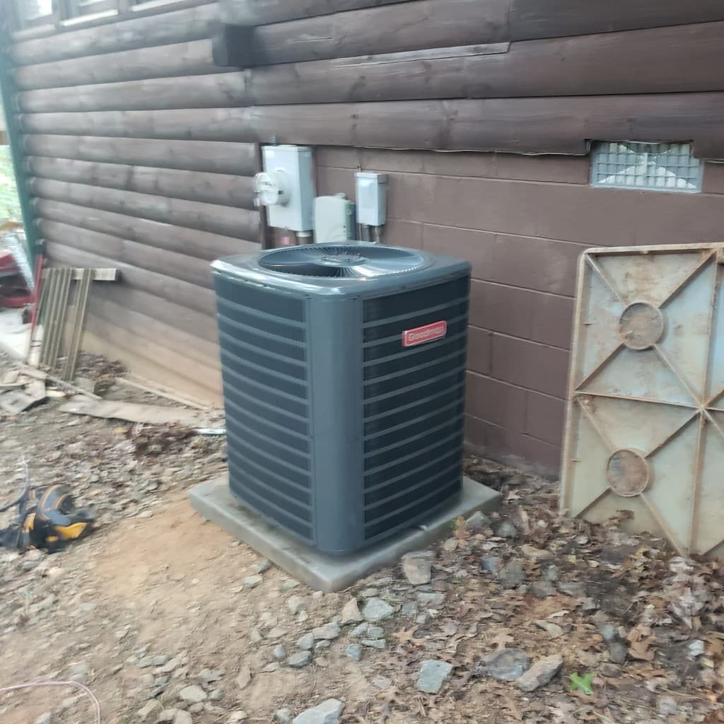 Outdoor condenser installation